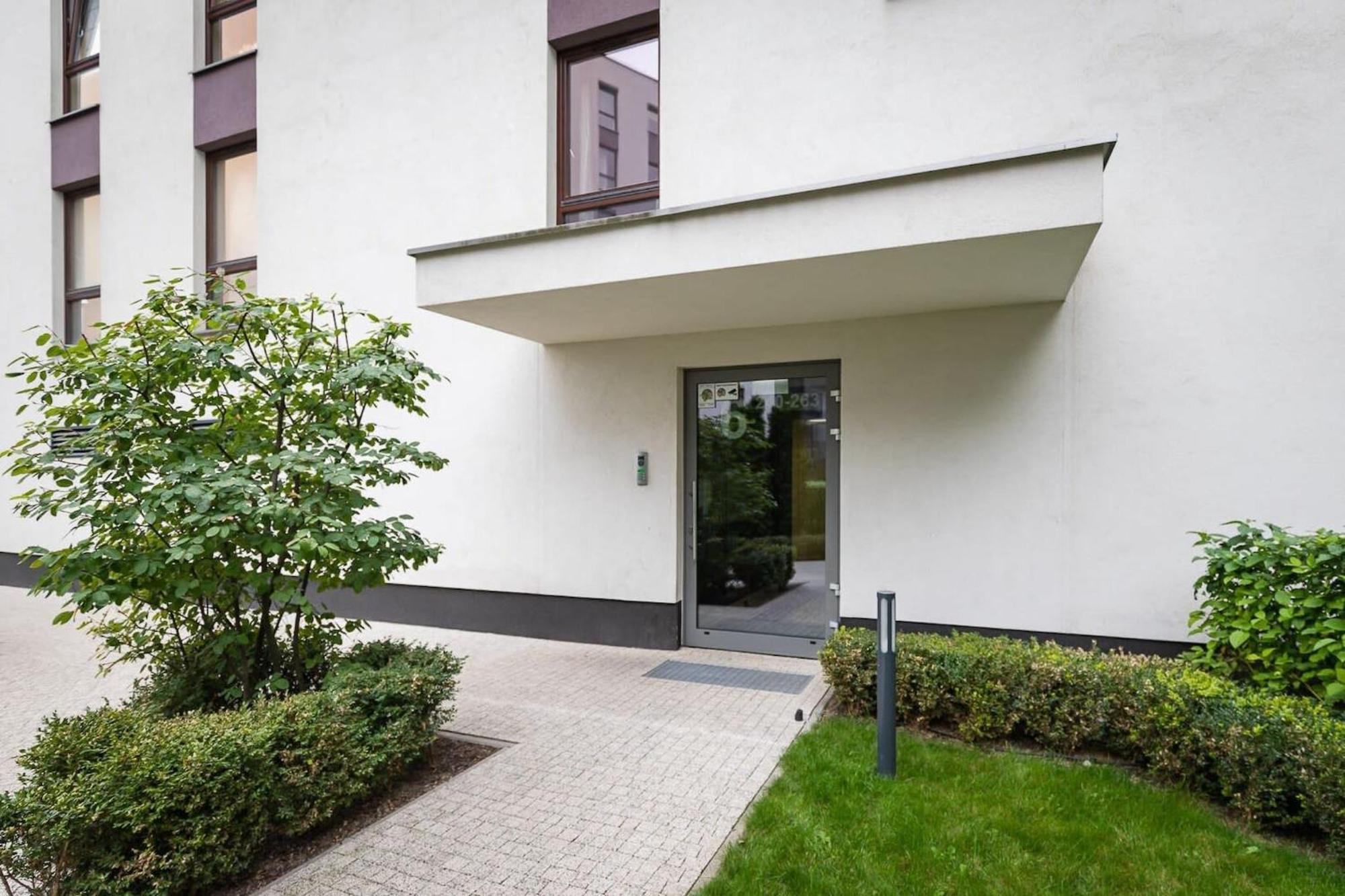 Burakowska 16 - Modern Apartment With Balcony Noclegi Renters Varsovia Exterior foto